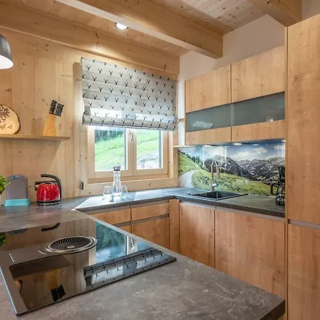 Alpenherz بيت للعطل *